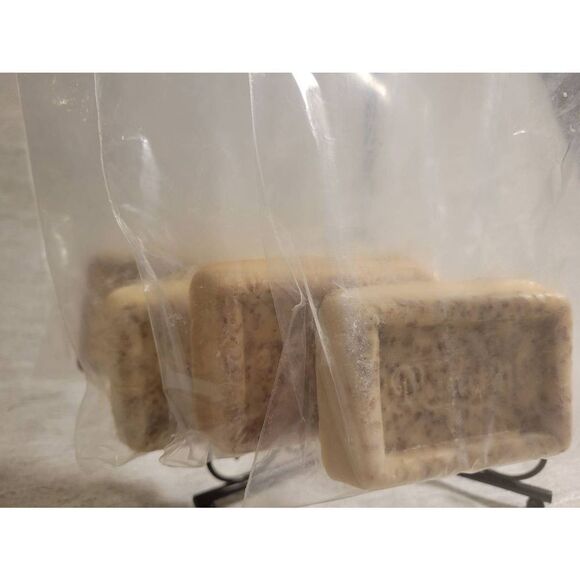 Handmade Natural Bars of soap Set of 4 - Picture 5 of 6